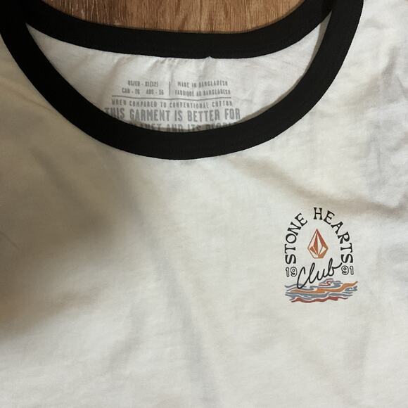 NWT Stone Heart Cream With Black Trim-Size XL - Picture 3 of 11